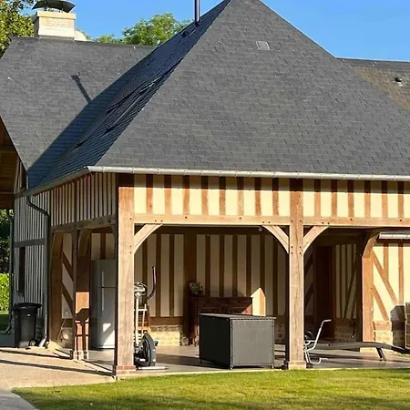 Вилла Le Petit Orgueil, Deauville
