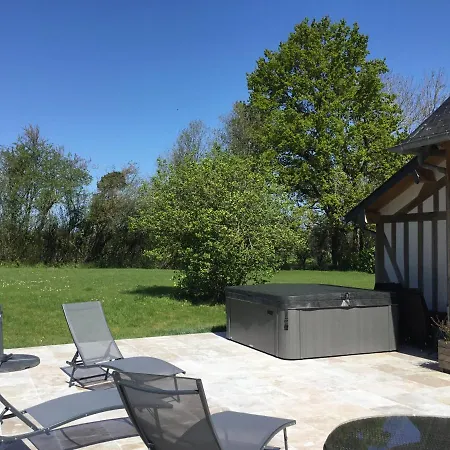 Le Petit Orgueil, Deauville Вилла